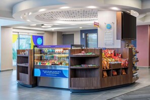 Snack bar - Tru By Hilton Cali Sur (Cali)