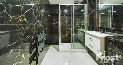 Cosy Feltham Apartment With 2 Bedrooms