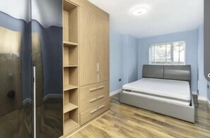 Apartment | 2 bedrooms, free WiFi, bed sheets - Cosy Feltham Apartment With 2 Bedrooms (Feltham)