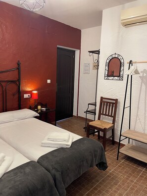 Double Room - Al-Mudawar Casa Rural (Almodovar del Rio)