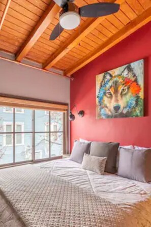 1 camera, ferro/asse da stiro, culla da viaggio, Wi-Fi gratuito