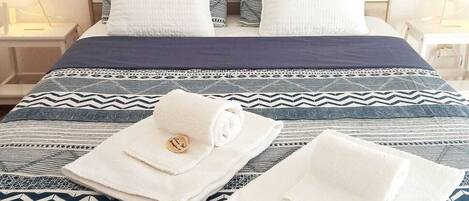 2 Schlafzimmer, Bügeleisen/Bügelbrett, kostenloses WLAN, Bettwäsche