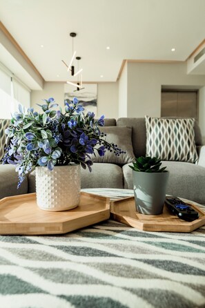 Deluxe Apartment, 4 Bedrooms, Balcony, Beach View | Living area | Smart TV