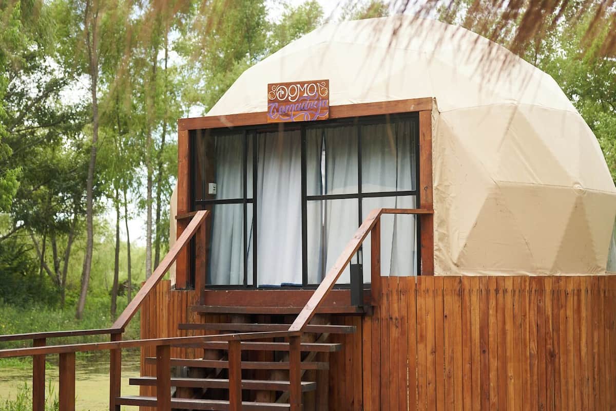 Superior kamer, 1 twee- of 2 eenpersoonsbedden, uitzicht op meer | Luxe beddengoed, donzen dekbedden, Select Comfort-bedden, een minibar