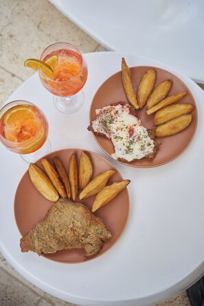 Restaurant - Brisas del lago Glamping (Partido de Tigre)