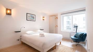 2 chambres, fer et planche à repasser, Wi-Fi gratuit, draps fournis
