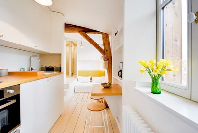 Le Petit Amerval - Studio Apartment, Sleeps 2