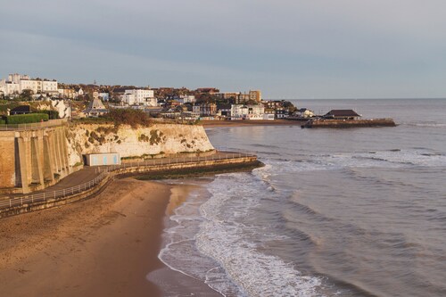 Rockpool Cottage 5 Buckingham Mews Coastal Retreat