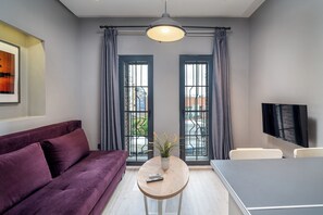 Standard Duplex, Ground Floor | Living area - Urban Quarters - Loft (Istanbul)