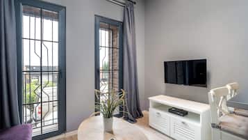 Standard Duplex, Ground Floor | City view