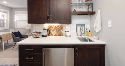 Charming cottage in Denver's Park Hill neighborhood. Fenced yard + pet friendly.