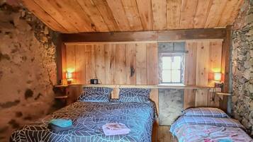 2 bedrooms