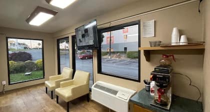 Western Inn Marietta