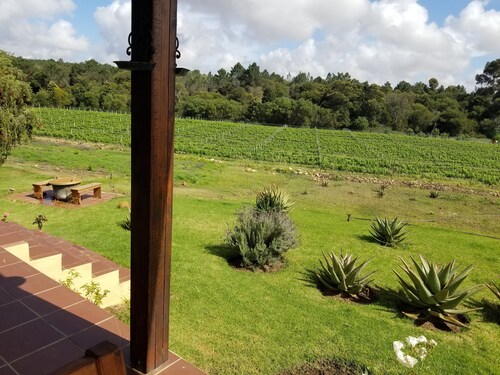 Wine Farm In Napier Village - Peaceful Sleep and Fresh Air