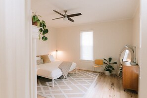 1 bedroom, WiFi - Modern Downtown Farmville #1 (Farmville)