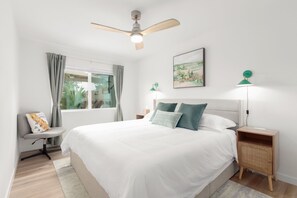 2 bedrooms, desk, iron/ironing board, free WiFi - Canyon Oasis- Close to Beaches (San Diego)