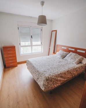 3 quartos, Wi-Fi, roupa de cama