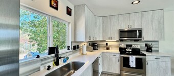 Skyline by the Lake – Fort Collins vacation Home by Horsetooth Reservoir.

