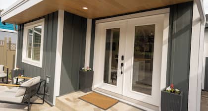 Serenity: Rockcliffe Getaway