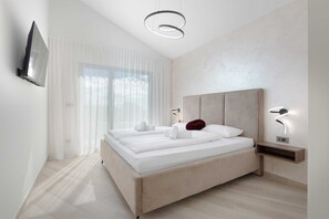 4 Schlafzimmer, Bügeleisen/Bügelbrett, kostenloses WLAN, Bettwäsche