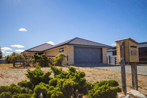 Exterior - Starlight Haven, Twizel. (Twizel)