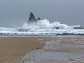 Beach - Character cottage in Pembrokeshire Coast National Park 5 minutes from the beach (Castlemartin)