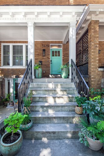 Cozy 2-Level apartment in NW Cleveland Park, AU, National Cathedral, Georgetown