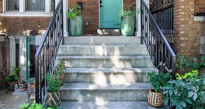 Cozy 2-Level apartment in NW Cleveland Park, AU, National Cathedral, Georgetown