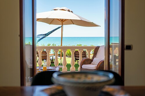 Villa Liberty - Three Bedroom Villa, Sleeps 5