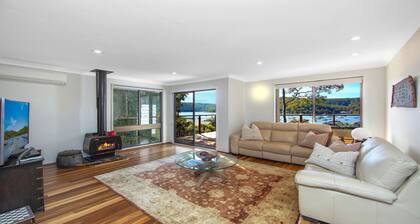 Hardys Bay Haven by HolidayCo.