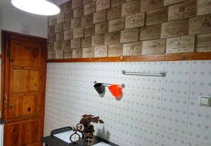 Dining - Apartment 'Modern Flat Valencia' with Balcony and Wi-Fi (València)