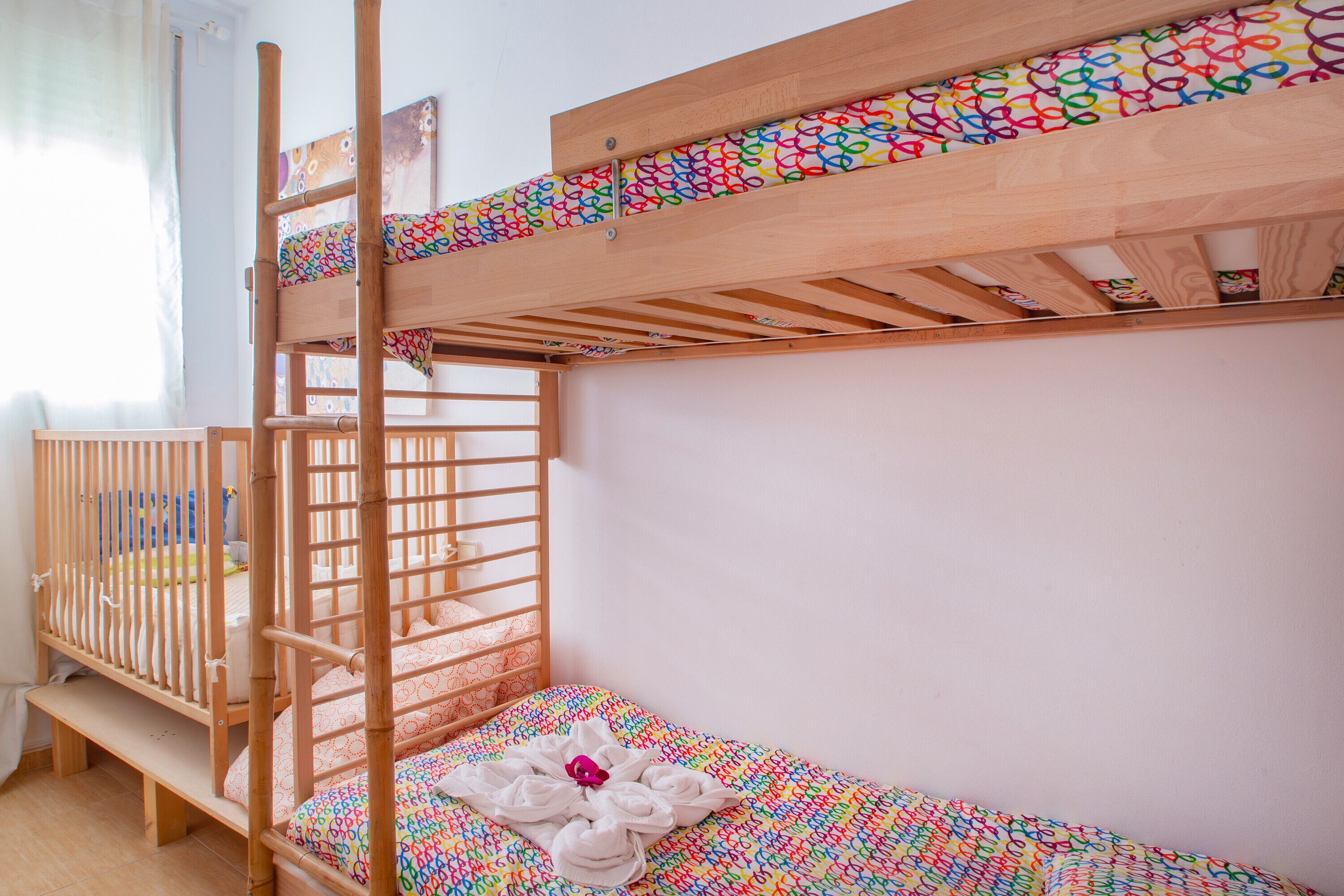 3 bedrooms, iron/ironing board, free WiFi, bed sheets