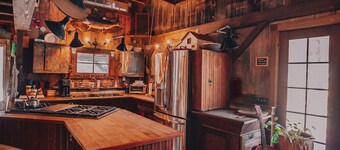 Enjoy this authentic and cozy VT Barn with Brand New Hot Tub