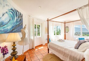 4 bedrooms, iron/ironing board, free WiFi, bed sheets - Villa 'Samar Altea Grupo Terra De Mar' with Sea View, Wi-Fi and Air Conditioning (Altea)