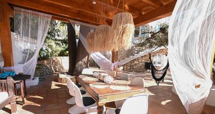 Villa 'Samar Altea Grupo Terra De Mar' avec vue sur la mer, Wi-Fi et climatisation
