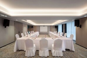 Room - Microtel By Wyndham Qingdao Huangdao (Qingdao)