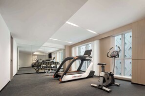 Fitness facility - Microtel By Wyndham Qingdao Huangdao (Qingdao)