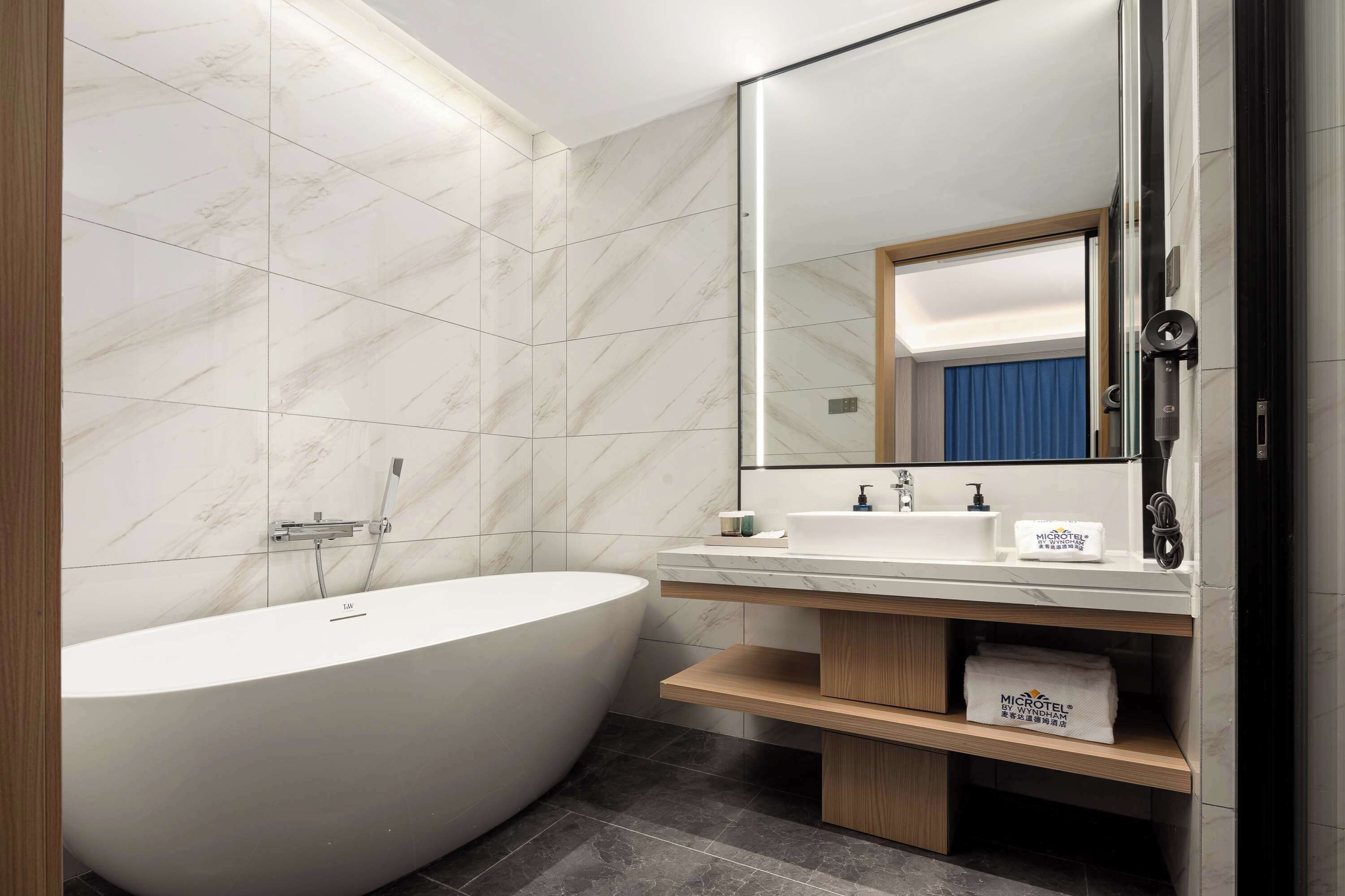 Photo - Microtel by Wyndham Qingdao Huangdao