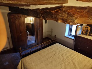 2 dormitorios y ropa de cama