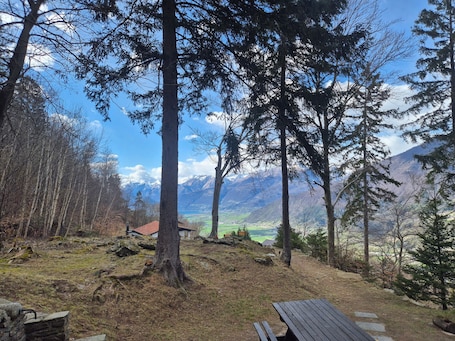 Property grounds. Holiday Home 'Casa Nel Bosco' with Wi-Fi