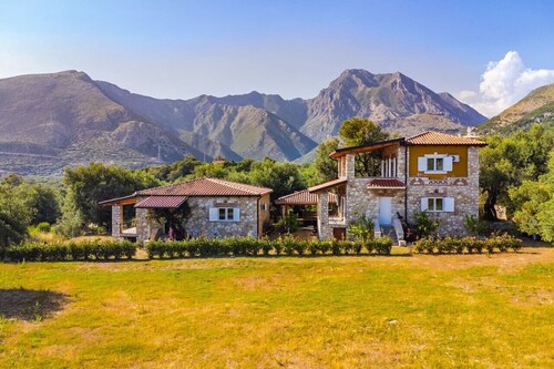 Siar | The Small Villa by PikHost