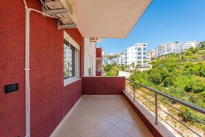 Property grounds - Comfort Beach Apartment by PikHost (Saranda)