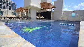 Beheizter Pool