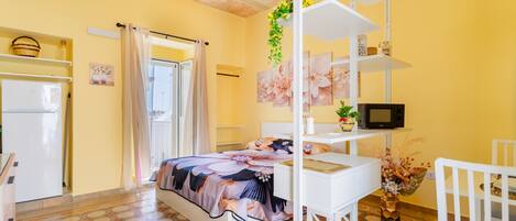 1 bedroom, iron/ironing board, free WiFi, bed sheets