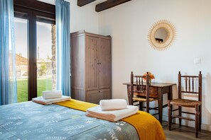 7 habitaciones, tabla de planchar con plancha y wifi gratis 