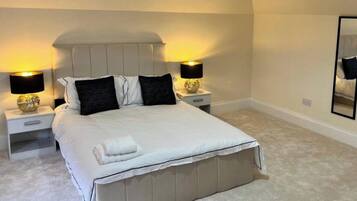 3 habitaciones, tabla de planchar con plancha y wifi gratis
