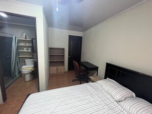 3 bedrooms, WiFi, bed sheets - Congos House, 5 min to Santa Teresa (Cobano)