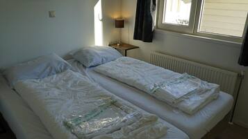 House | 2 bedrooms, individually furnished, bed sheets