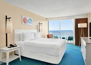 1 bedroom, iron/ironing board, free WiFi, bed sheets - City View Two Doubles at The Twin Fin Hotel, Onsite Pool! (Honolulu)