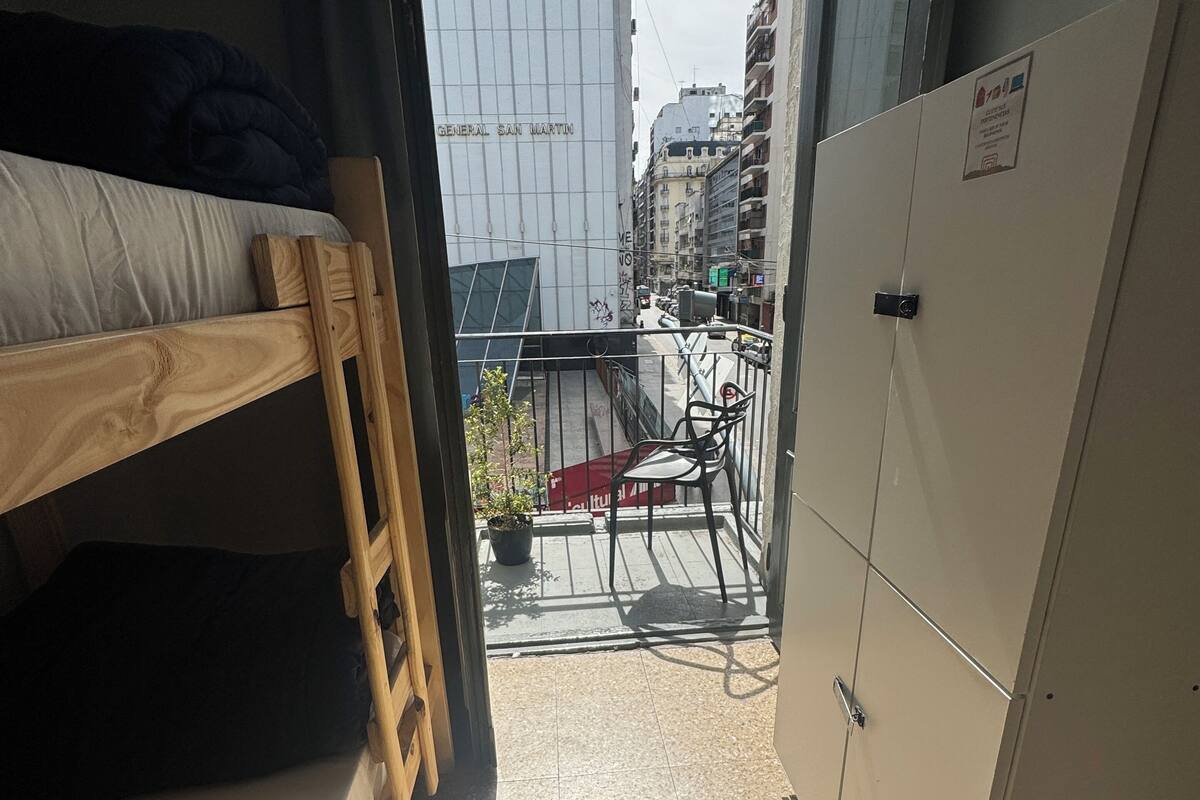 基本共用宿舍, 露台, 城市景 | 防敏寢具、羽絨被、免費 Wi-Fi